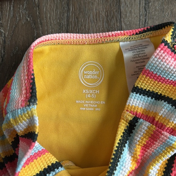 Lot of girls clothes size 4-5T.  All in great used condition! - Picture 3 of 11